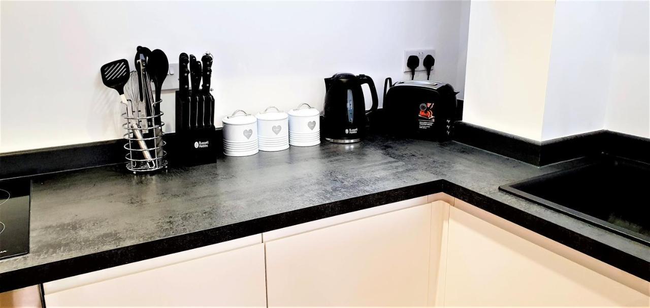 Cliftonville Heights - 2 Bed Home Away From Home Northampton Buitenkant foto